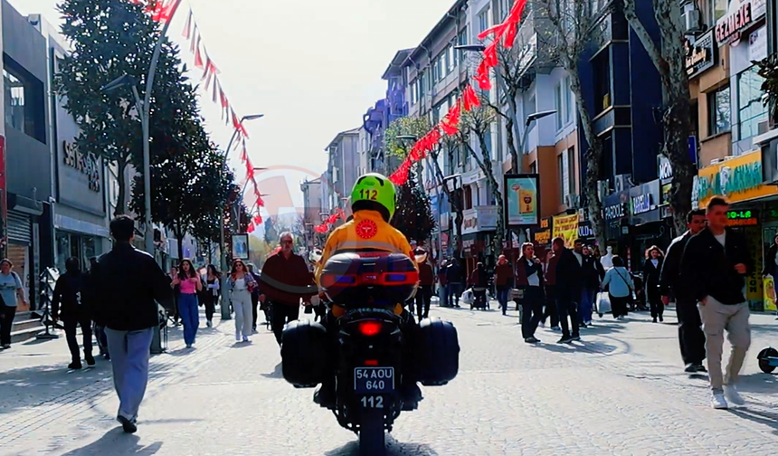 Motorlu ambulans ekibi göreve başladı