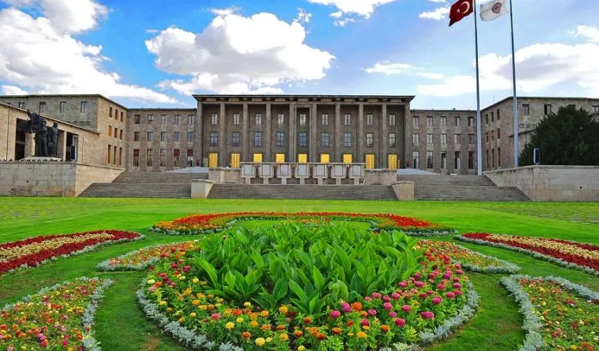 Fahiş aidat düzenlemesi TBMM gündeminde