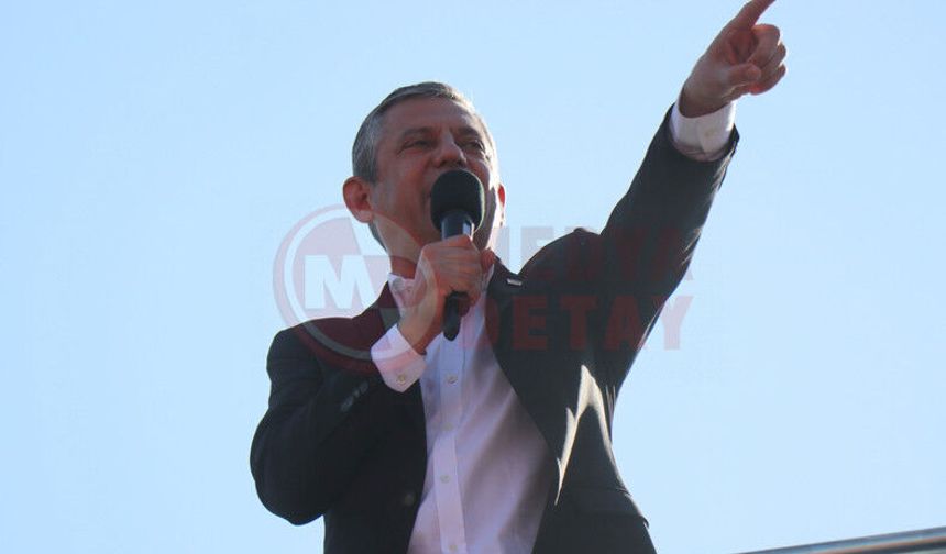 CHP Genel Başkanı Özgür Özel Sakarya'da konuştu