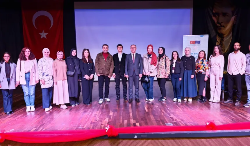Sakarya'da velilere PIKTES aile semineri