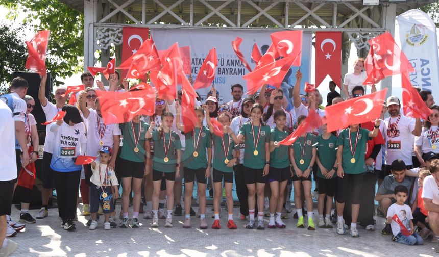 Sapanca’da 19 Mayıs Gençlik Koşusu düzenlendi
