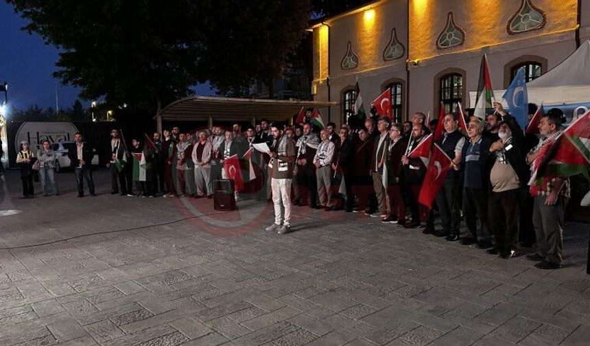 Küresel Sumud Filosu'na yapılan saldırıya karşı tek yürek
