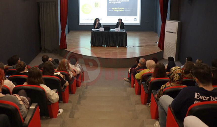 Sinemaseverler “SineFilozofi” söyleşisinde buluştu