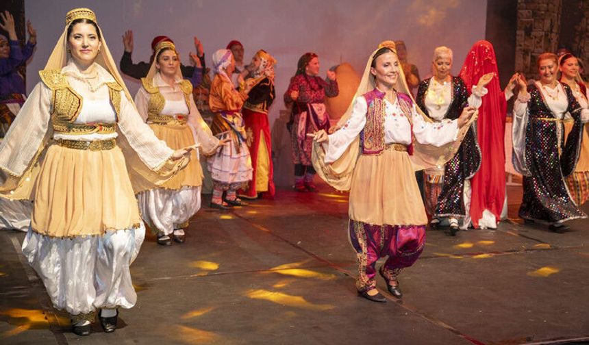 Sakarya'nın ruhu sahnede hayat buldu