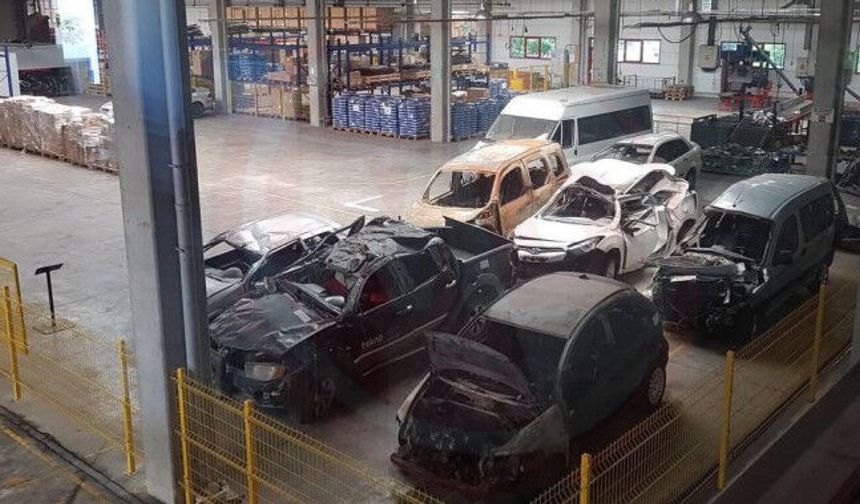 Sakarya’da 30 tonluk hurda araç satışı!