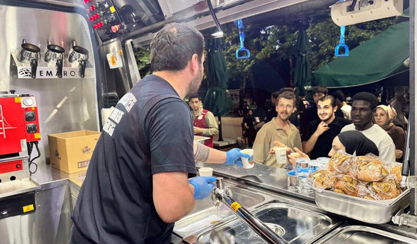 Serdivan Belediyesi’nden kampüste sıcak destek