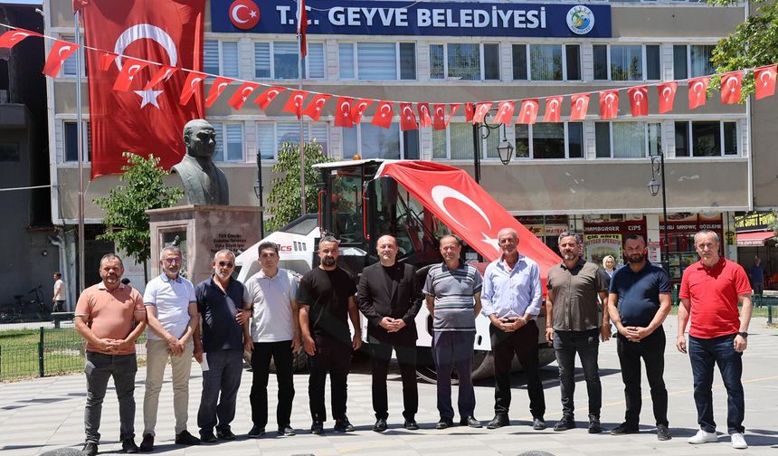 Geyve Belediyesi araç filosunu güçlendirdi!