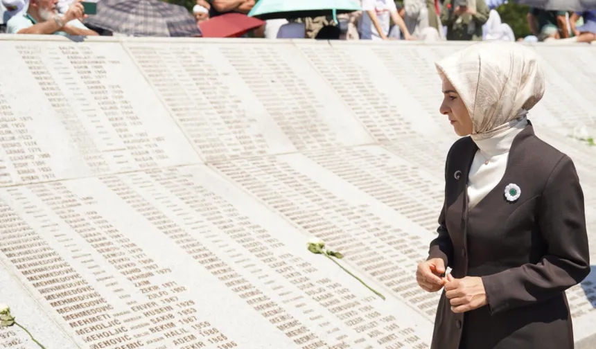 Srebrenitsa Soykırımı'nı unutturmayacağız