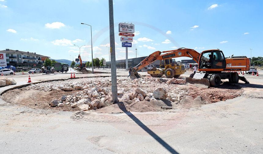Eski Kipa Kavşağı yeni duble yola bağlanıyor