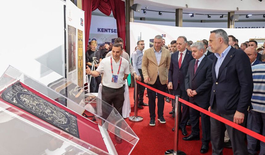 Osmanlı’nın Mukaddes Emanetleri Serdivan’da
