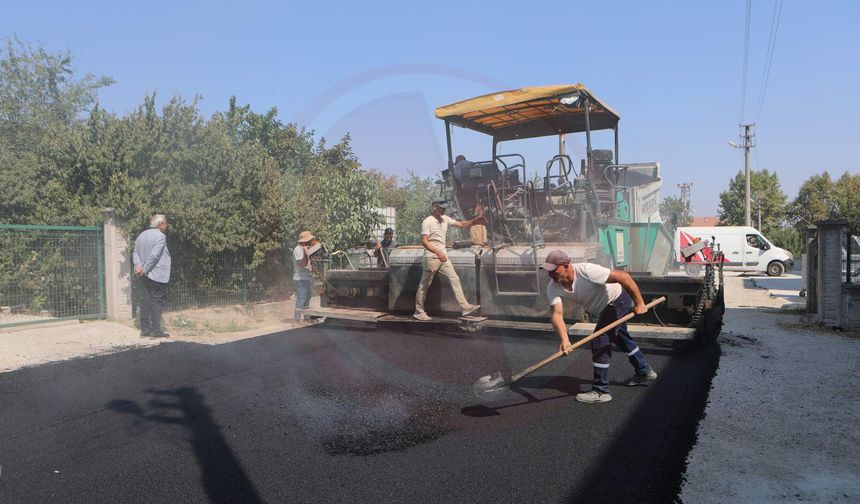 Arifiye’de yollara asfalt dokunuşu!