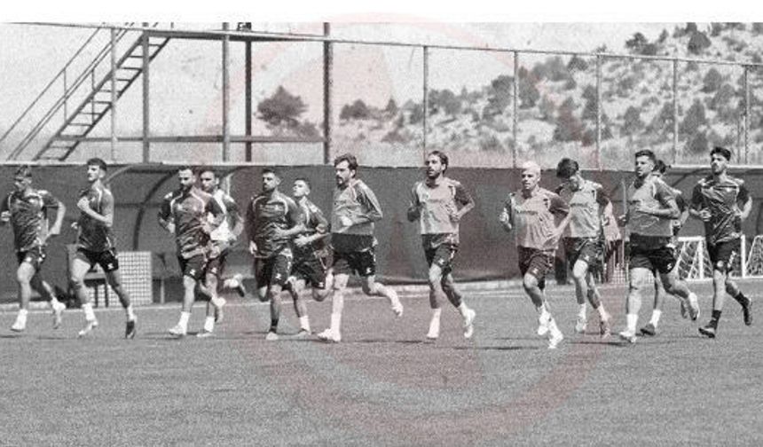 Sakaryaspor'da Davraz mesaisi sürüyor