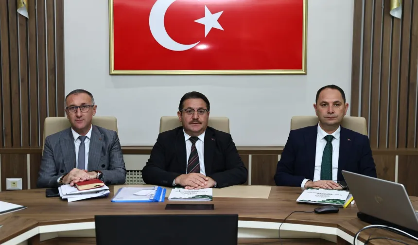 Sakarya eğitimine ilçe müdürleriyle mercek