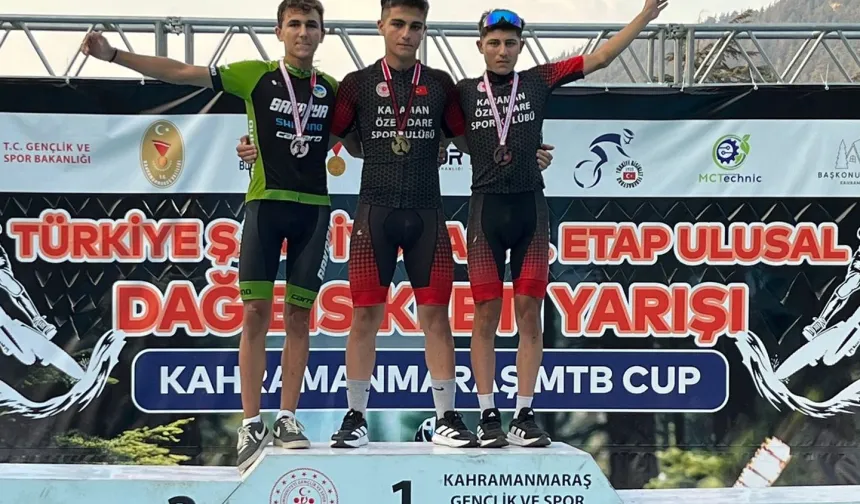Sakaryalı sporcularından üç ayrı branşta başarı