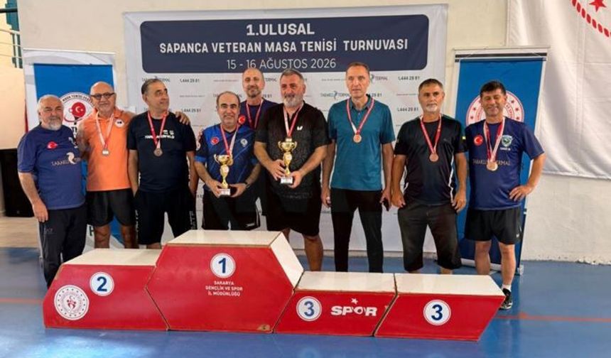 Sapanca’da raketler şampiyonluk için yarıştı!