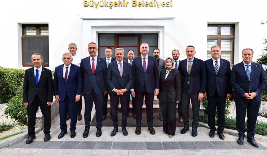“Vaatlerimizin üzerinde yatırımı şehrimizle buluşturuyoruz”