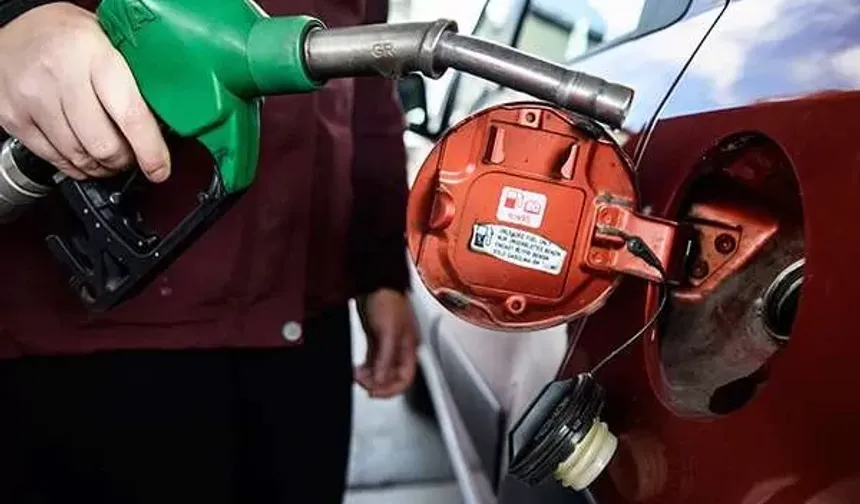 Motorin zammının ardından benzine de zam beklentisi
