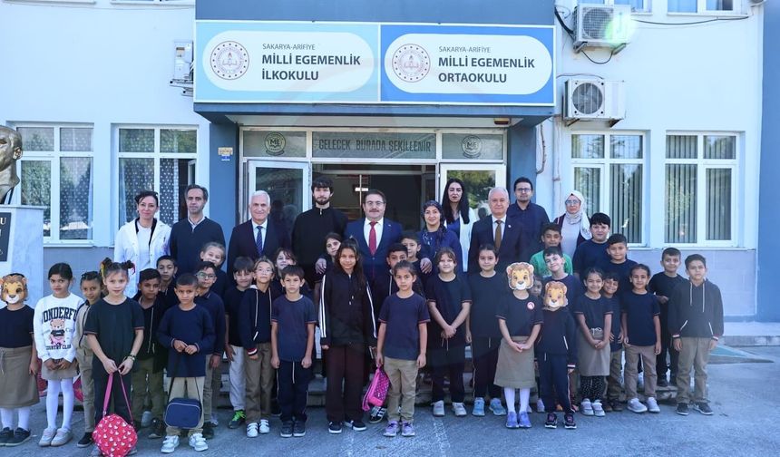 İl Millî Eğitim Müdürü Coşkun Bakırtaş’tan okullara ziyaret