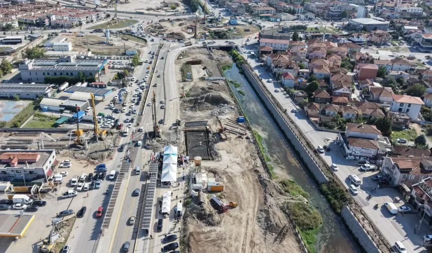 Sakarya'da Kuzey Köprüsü'nün temeli atıldı...