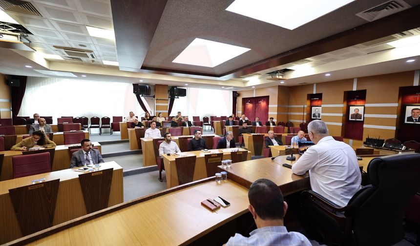 Serdivan’da hizmet ve projeler masaya yatırıldı