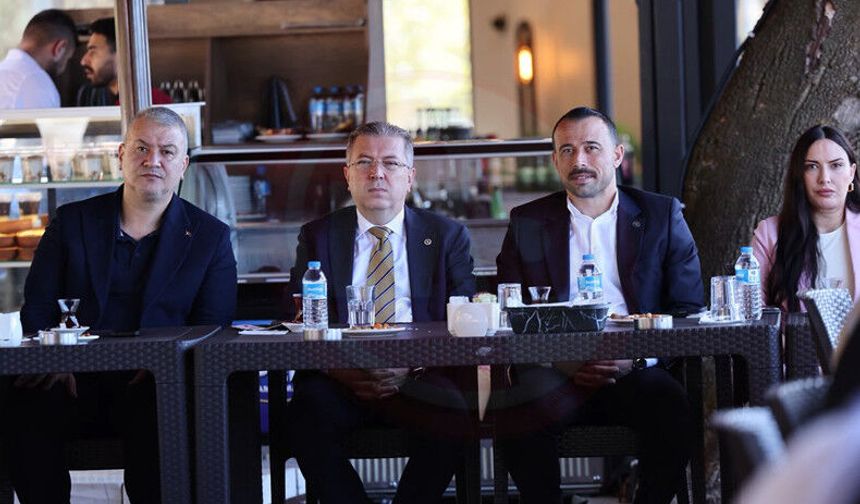 Serdivan’da kentsel dönüşüm için ortak akıl masada