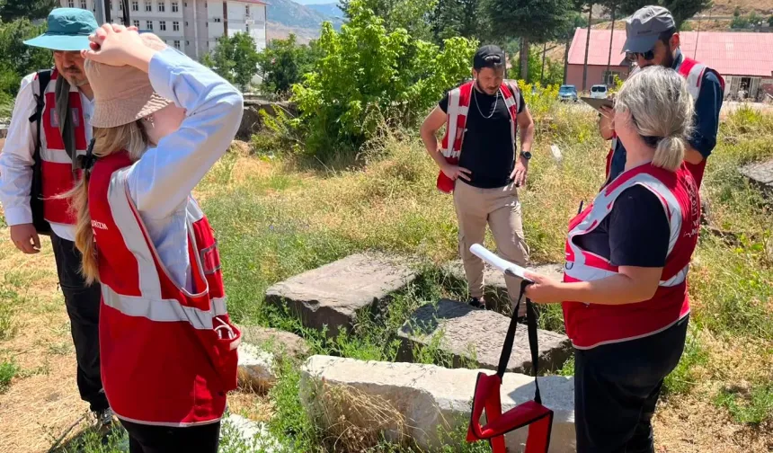 7 bin mezar taşı ve kitabe belgelendi!