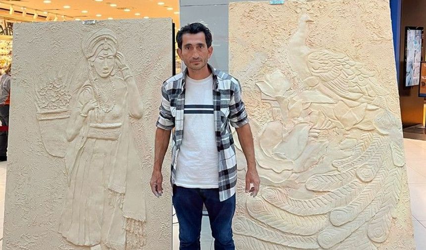Alçı, parmaklarının ucunda sanata dönüşüyor