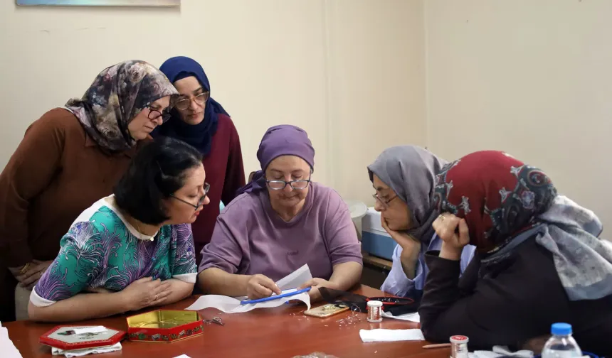 SAMEK'te öğreniyor, üretiyor ve geliştiriyorlar