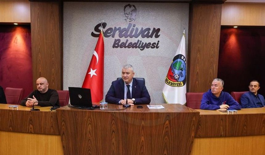 Serdivan Belediyesi yönetimi acil koduyla toplandı