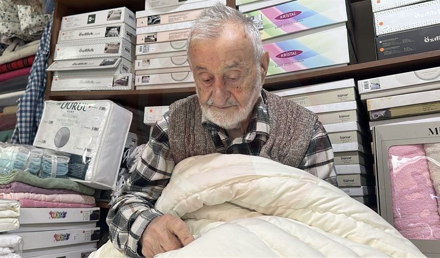 Yastıkçı dede' mesleğini  geleceğe taşıyor!