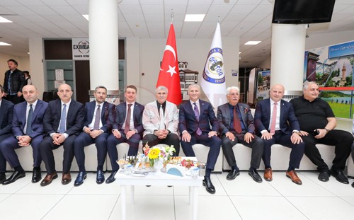 ekrem_yuce_bayramlasma2-1