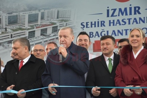 Cumhurbaskani_erdogan_saglikcilara_mujde (4)