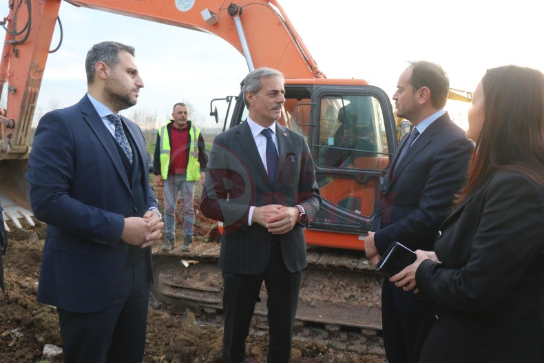 Sakarya Metrobus Kullanan Ikinci Sehir Olacak (4)