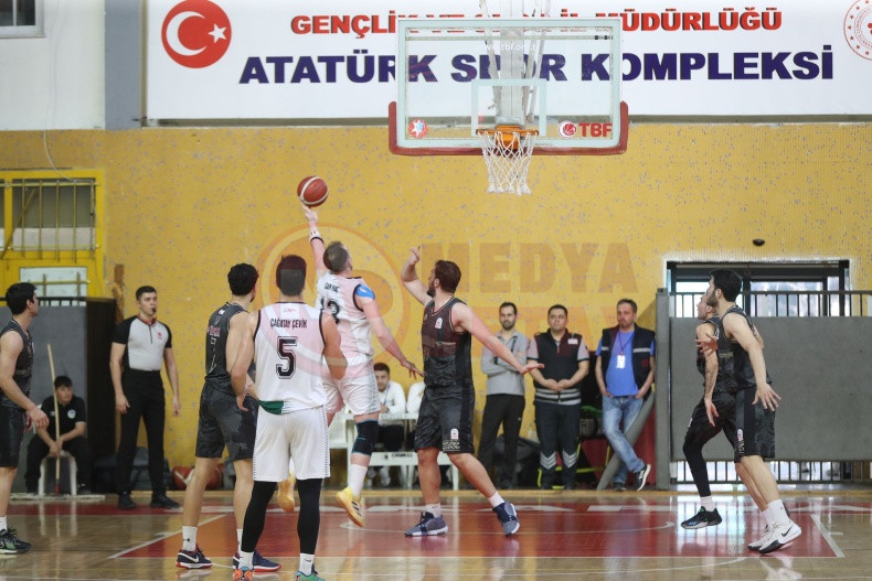 Buyuksehir Basket Turu Gecti (2)