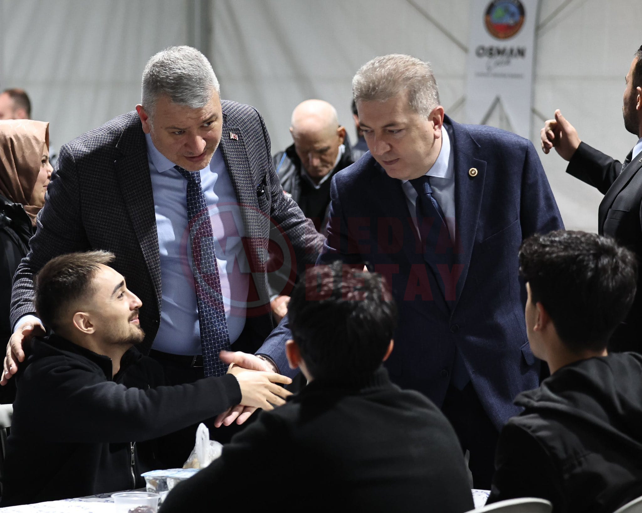 Çeli̇k (3)