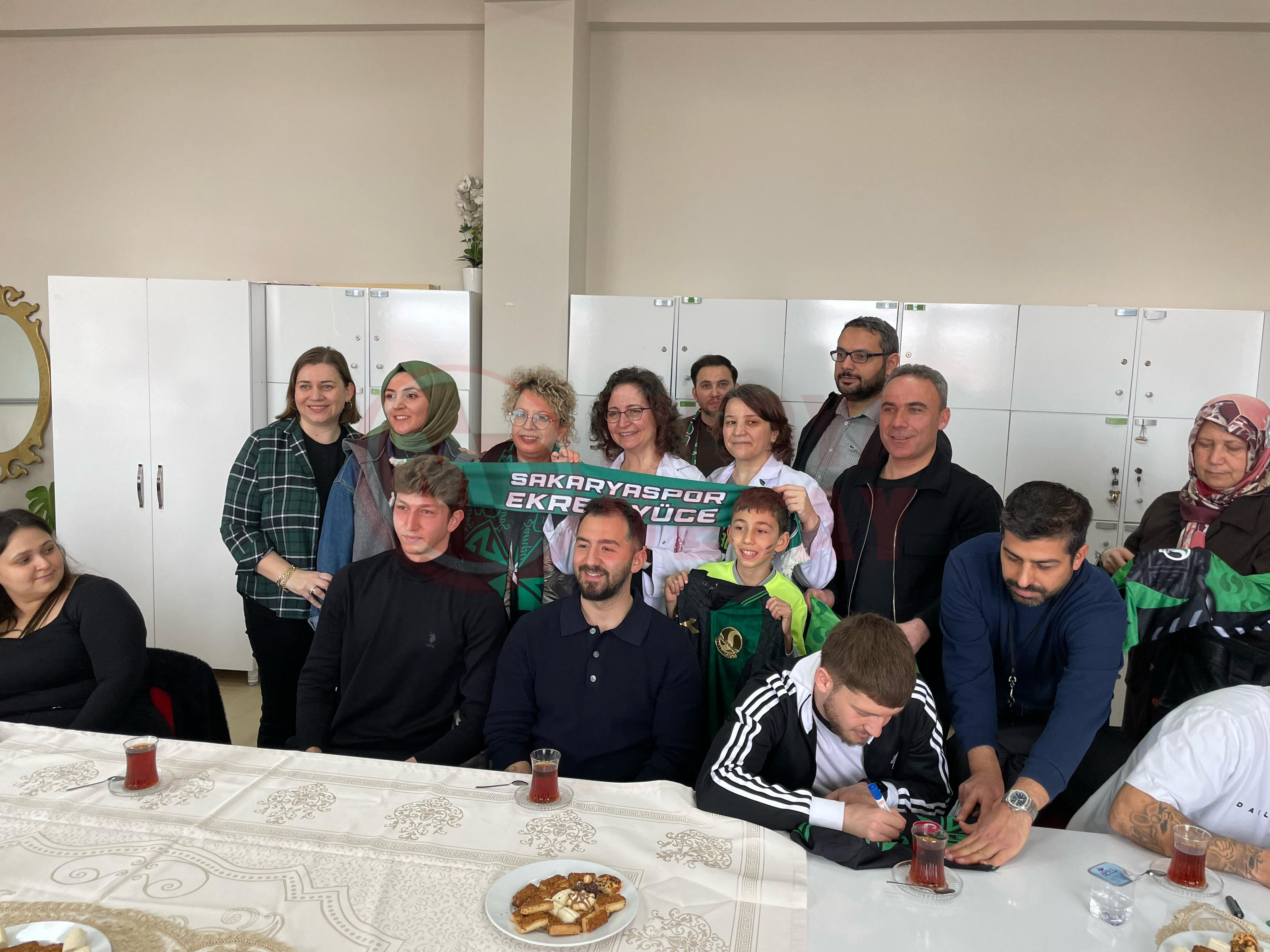 D0Fa0261 6502 4217 Aac7 4Bafc3024Dde