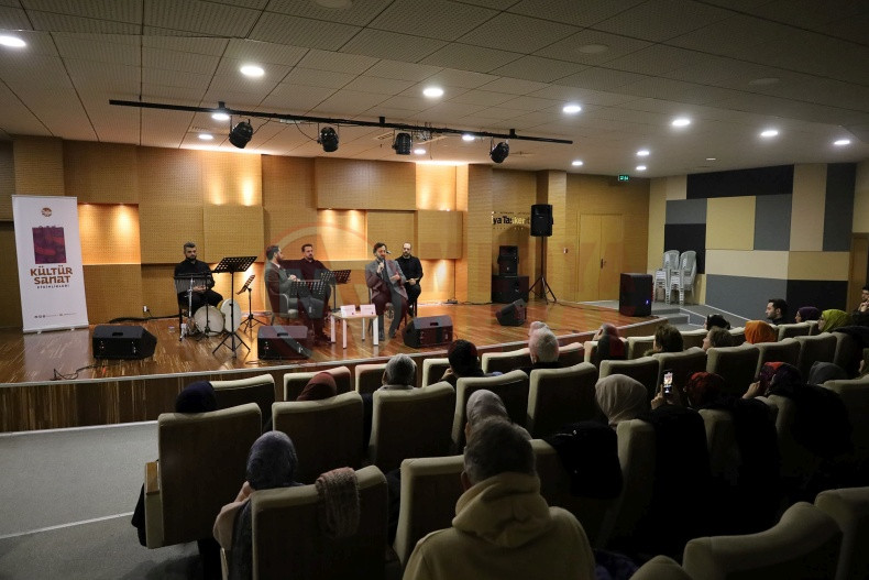 Ziya Taskent Unutulmaz Bir Aksam (2)