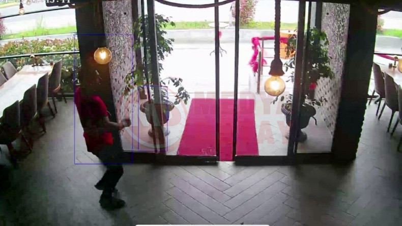 Depremden Elinde Cayla Kacti (3)