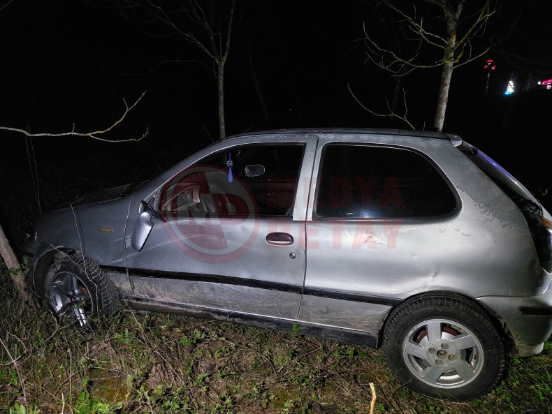 Sedyede Sigara Yakti (4)