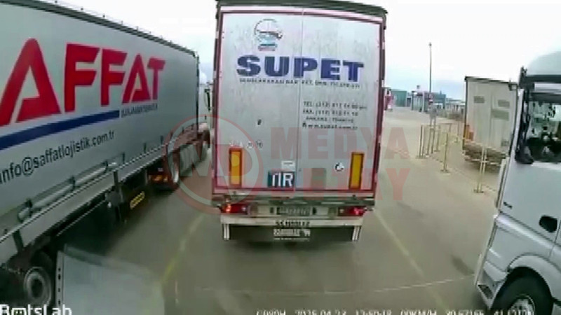 Tirlar Besik Gibi Sallandi3