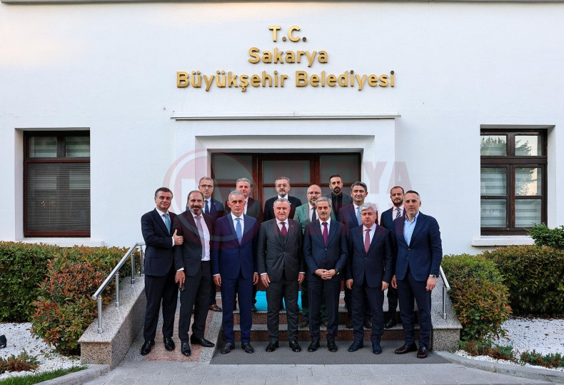 Bakan Bak Mujdeyi Sakaryada Verdi (5)
