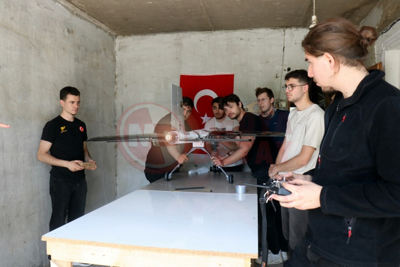 Dugun Konvoyunun Onunu Ihayla Kestiler (2)
