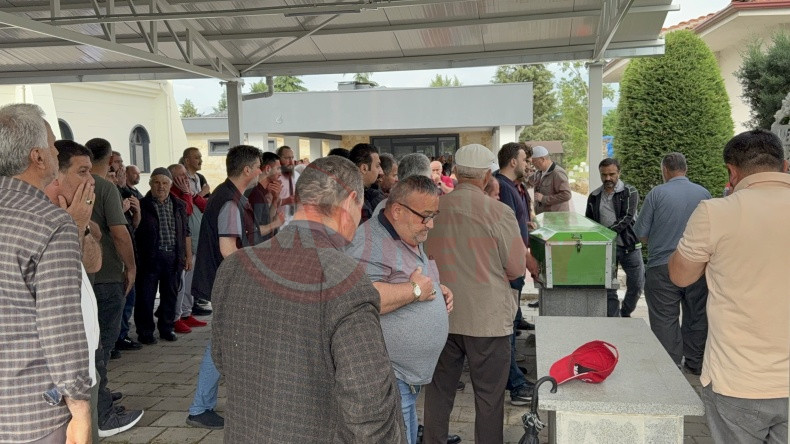 Kazada Hayatini Kaybeden Sofore Son Gorev (1)