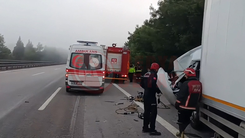 Otoyolda Feci Kaza 1 Olu (2)