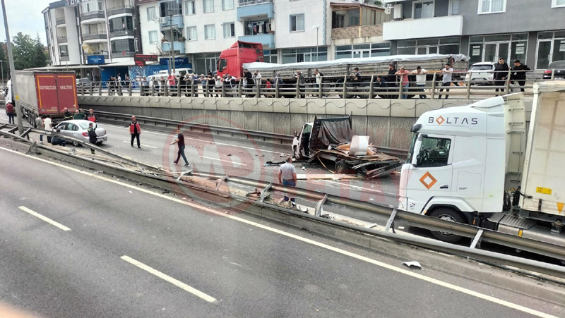 Tirla Kamyonet Carpisti4