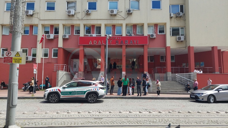 Ucu Sakaryaya Dokunan Mide Bulandiran Bir Hikaye (2)