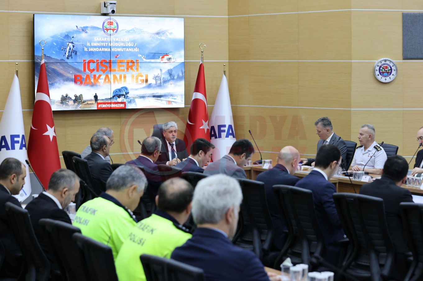 Asayi̇ş (1)