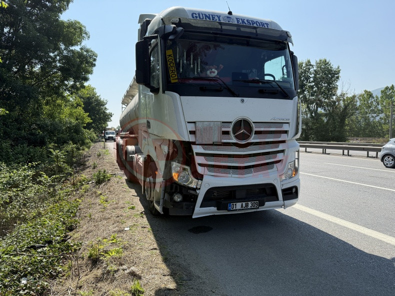 Bariyerlere Carpan Otomobile Tanker Carpti (2)-1
