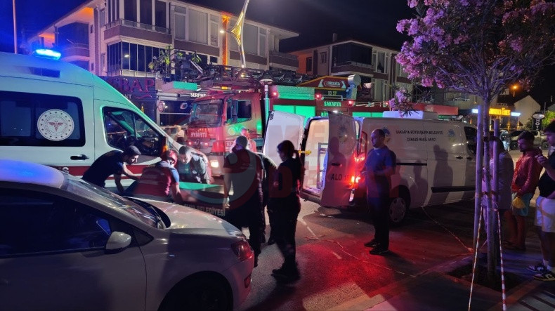 Cop Atmaya Giderken Otomobil Carpti (1)