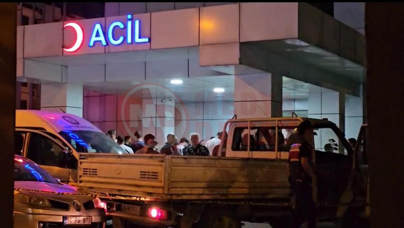 Hastane Bahcesinde Silahli Kavga4